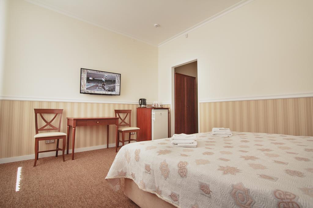 Consul Hotel Консул Odessa Zimmer foto
